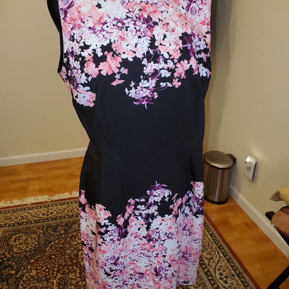 New, unused, Sleeveless midi dress